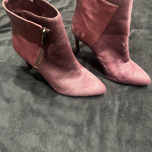 Vince Camuto ankle boots - Picture 2 of 6